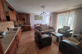 Apartament 1+1 me qira don bosko, Ενοικίαση