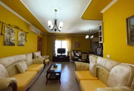 APARTAMENT 3+1 NË FILLIM TË RRUGES “DON BOSKO”, Shitje