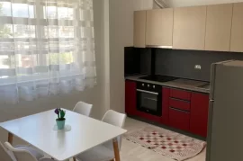 Super Apartament 2+1 qira Liqeni i thate, Qera