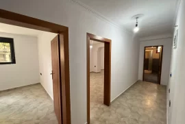 Apartament 1+1 në shitje te “Mozaiku i Tiranës”, Sale