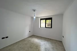Apartament 1+1 në shitje te “Mozaiku i Tiranës”, Sale
