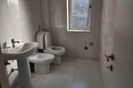 Shitet Apartament , Shitje