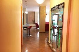 Jepet me qera apartament 3+1, Miete