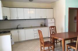 Jepet me qera apartament 2+1 prane 9 katesheve, Ενοικίαση