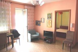 jap me qira apartament 1+1 ne qender te Tiranes, Location