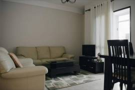 2+1 (79 m2) tek St. i Trenit (Parkim) Pallat i Ri , Huren