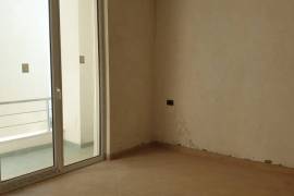 SHITET APARTAMENT 1+1 NË ZONËN BREGDETARE TË UJIT , Vente