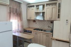 JEPET ME QERA APARTAMENT 1+1 TEK ‘KOMUNA E PARISIT, Huren