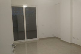 Jepet me qira zyre ne nje apartament 1+1, Qera