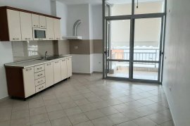 SHITET APARTAMENT 2+1+2 NE ASTIR., Eladás