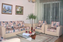 JEPET ME QERA APARTAMENT 2+1+2 NE ‘MYSLYM SHYR’., Huren