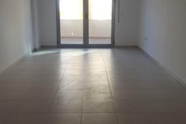 SHITET APARTAMENT 1+1 NË LUNGOMARE, VLORË, Shitje