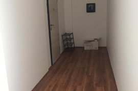 Jepet me qira apartament 2+1,Oxhaku!, Qera