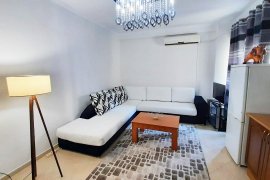 Apartament 1+1 (Kodra E Diellit) Ne Pallat Te Ri , Location