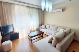 Super Apartament 1+1+Ballkon tek Kopshti Zoologjik, Location