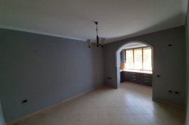 Jepet me qera apartament 2+1 rruga  e kavajes , Huren