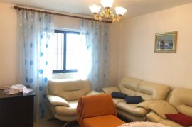 Apartament 3+1 ne shitje prane “Shkolles se Bashku, Verkauf