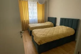 Apartament 2+1 me qira Stc Trenit Tirane, Ενοικίαση