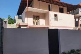 Shitet Vila, Venta