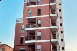 OKAZION ... APARTAMENT 2+1 PRANE SELVISE , Vente