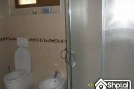 Apartament me qera, € 350,00