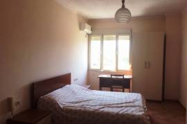 Shitet apartament prane Rr. M. Shyri, Πώληση