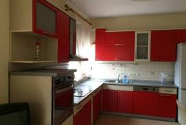 Apartament luksoz ne shitje prane parkut te liqeni, Eladás