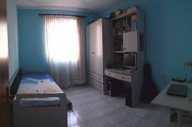 OKAZION Shitet Apartament 2+1, Πώληση