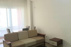 Jepet me qera apartament 1+1 tek Liqeni i Thate, Ενοικίαση