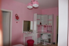 APARTAMENT ME QIRA 2+1+2 TE 21 DHJETORI, Ενοικίαση