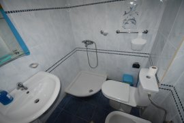 	 Sarande Shitet apartament 1+1 me pamje anesore n, Sale