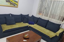 JEPET ME QERA APARTAMENT 2+1 PRANE ‘UET’., Qera