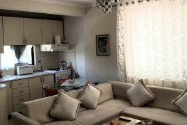 Shitet apartament 1+1 prane shkolles 'Vasil Shanto, Venta