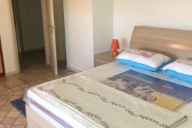 Apartament 3 + 1 me qera ne rrugen e Elbasanit, Bérlés