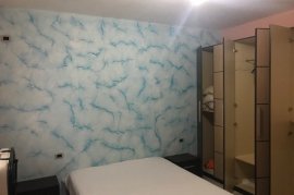 shitet Apartament+garage Vija e pare ne det., Shitje