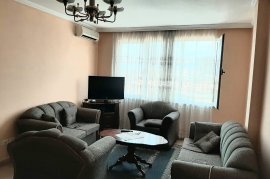 JEPET ME QERA APARTAMENT 2+1 TEK ‘RRUGA E KOSOVARV, Qera