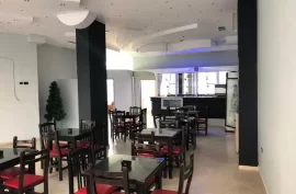 SUPER OKAZION!! Shitet Bar-Caffe, tek Pista Kosova