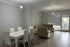 Apartament 2+1 me qira ne rrugen “Siri Kodra”, Qera