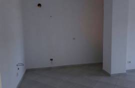 Super Okazion!! Shitet Apartament 2+1 Prane Farit, Vente