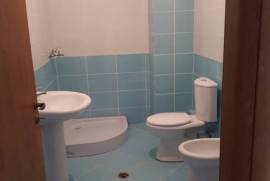 Shitet Super Apartament 2+1 tek Fusha e Aviacionit, Shitje