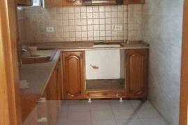 3+1 shitje te Ura Tabakeve, Venta