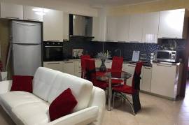 Apartament 3+1me garazh ne qender te qytetit Lezhe, Venta