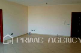 JEPET ME QERA APARTAMENT 2+1, Miete