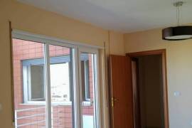 Shitet Apartament 1+1, Vente