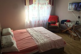 Shitet apartament 3+1 tek 'Kopeshti Botanik', Shitje