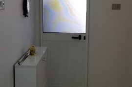 Shitet apartament 1+1 prane shkolles 'Vasil Shanto, Πώληση