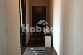 Apartament luksoz 1+1 i mobiluar me QIRA, Alquiler