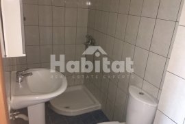 Shitet apartament 2+1 FANTASTIK per INVESTIM, Eladás