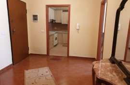 APARTAMENT ME QIRA 2+1 TEK KOMUNA E PARISIT, Huren