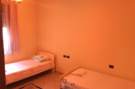 Jepet me qera apartament 2+1 tek '9 Kateshet, Qera